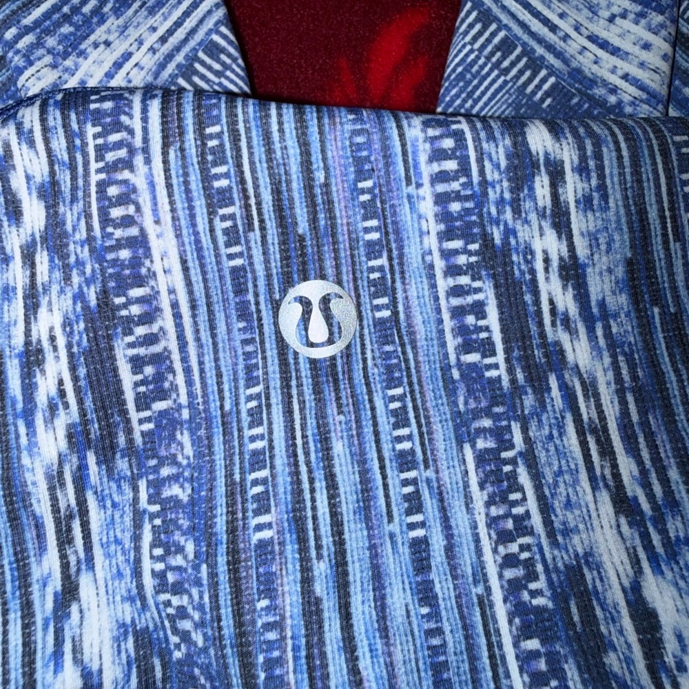 lululemon athletica Blue & White Striped Pattern Leggings